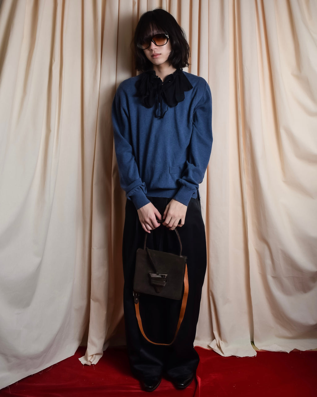 "MAISON MARGIELA" 17SS Asymmetric button line knit