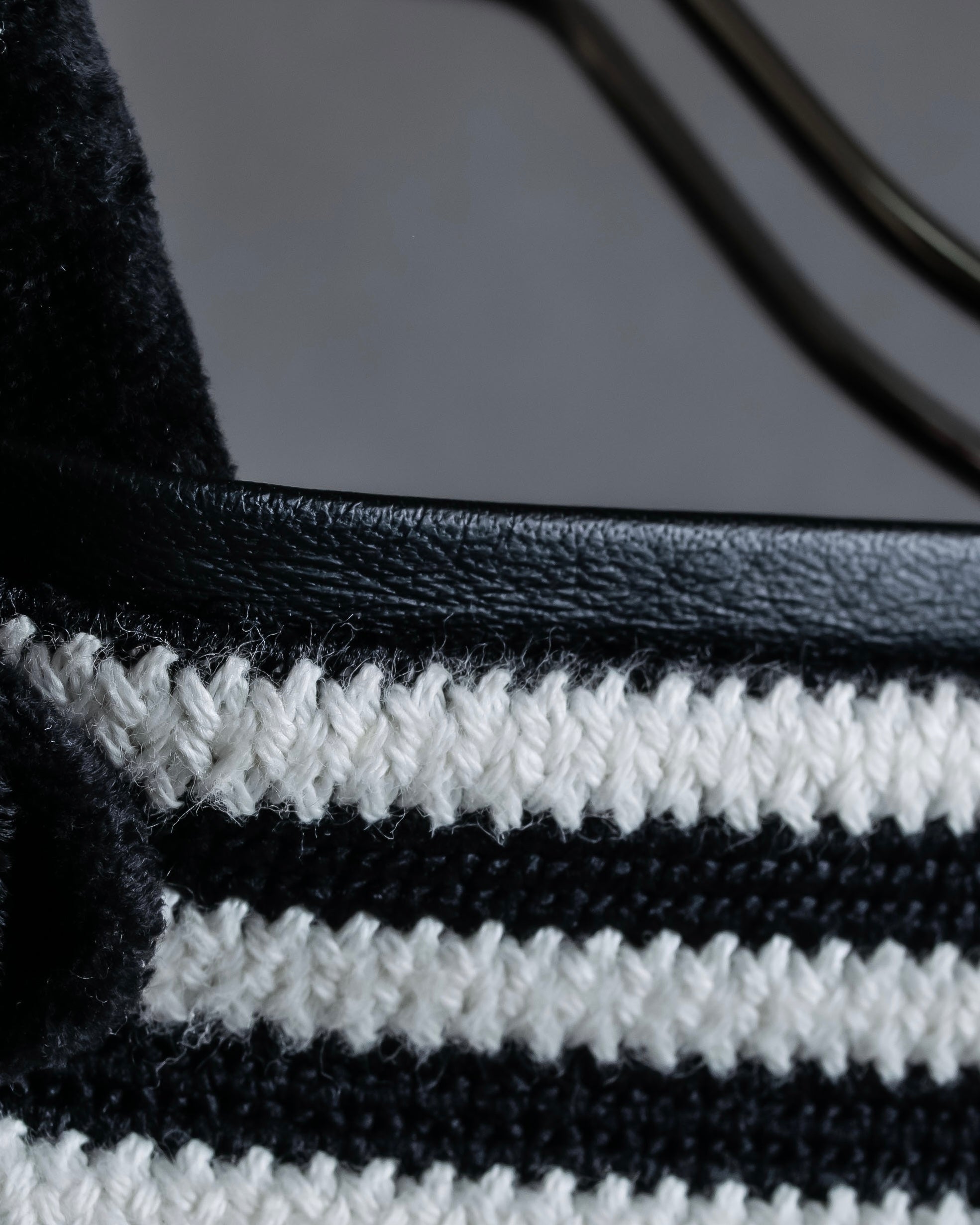 "T by Alexander Wang" Uniform striped ribbed knit pullover