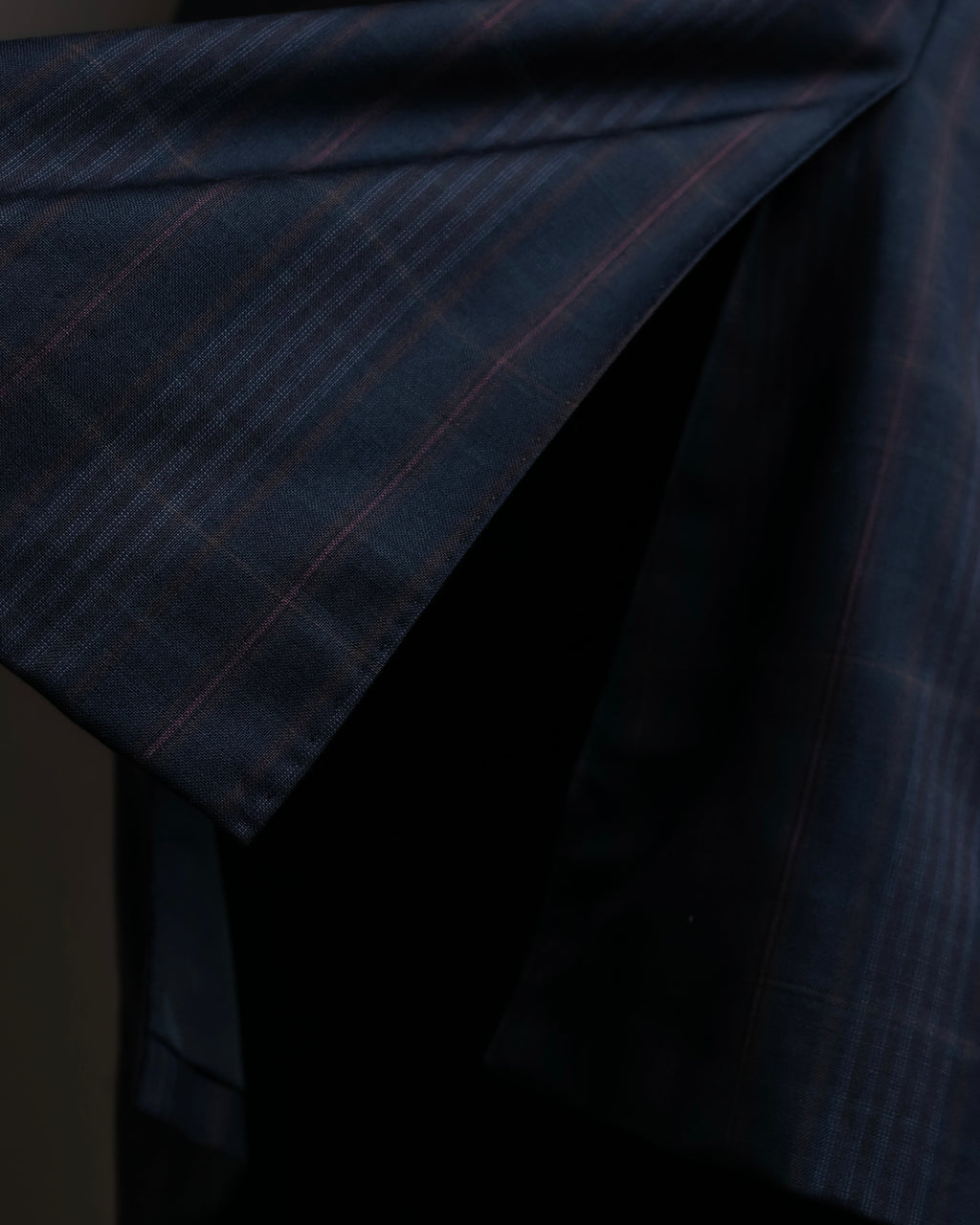 "BURBERRYS" Micro check pattern metal button blazer