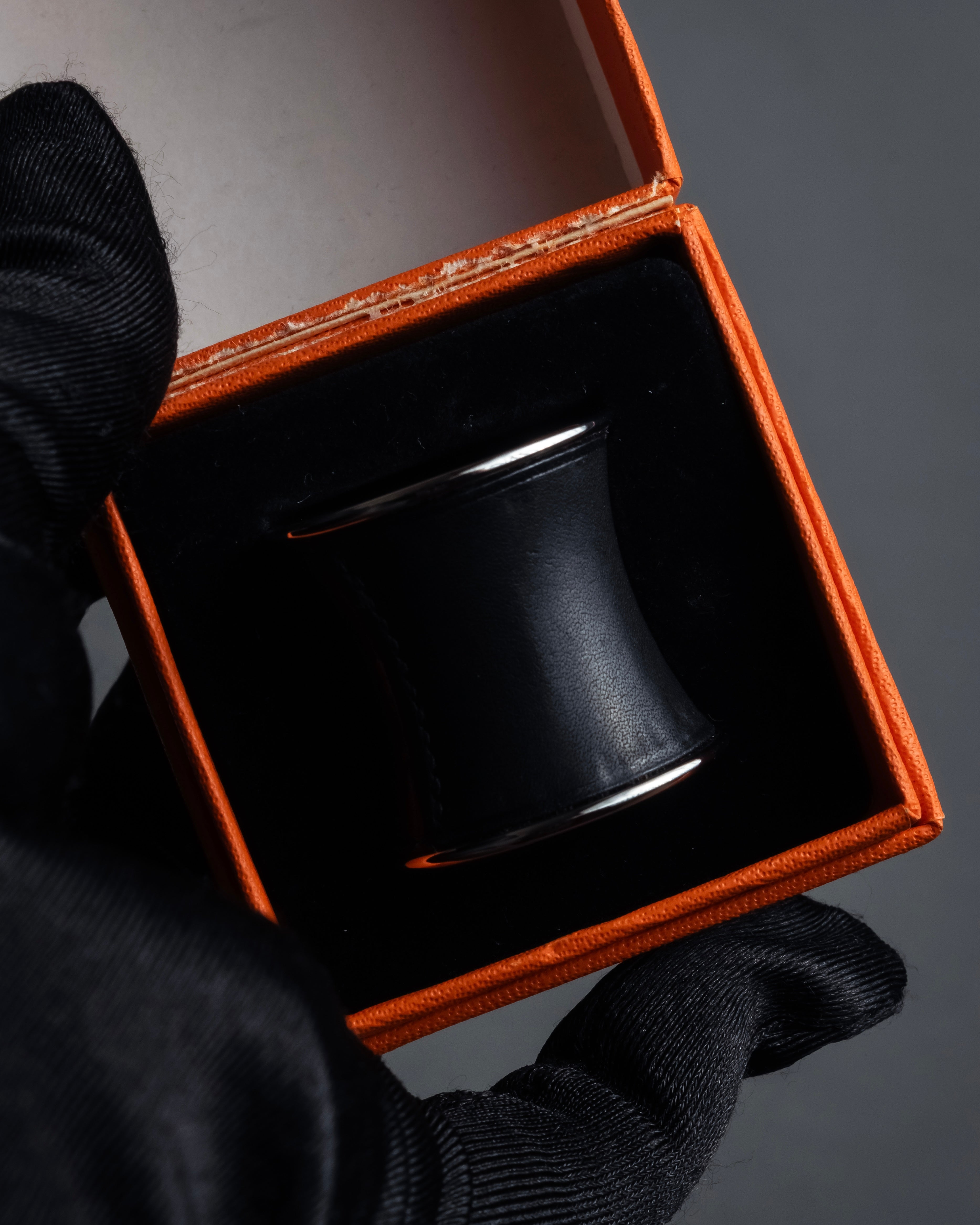 "HERMES" Drum-shaped calf leather scarf ring