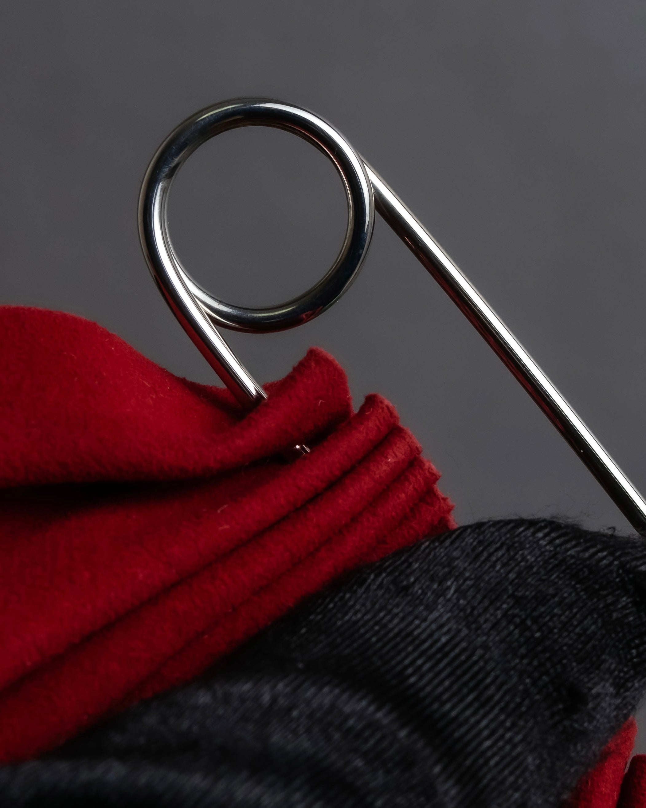 "LOEWE"  Red pleated motif safety pin brooch