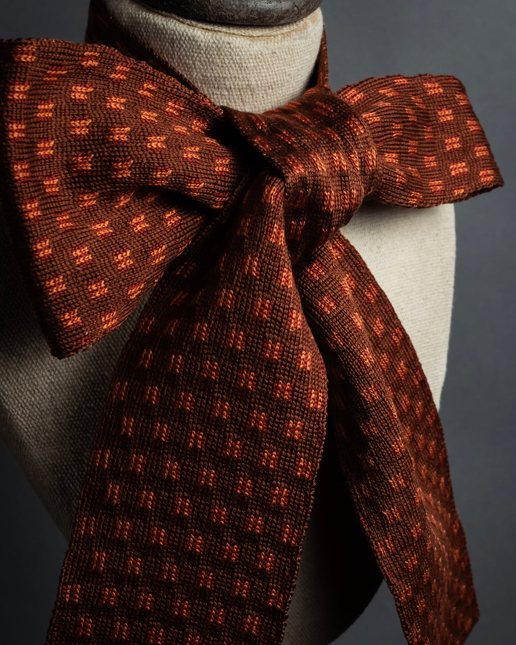 "HERMES" Mosaic dot knit silk neck tie