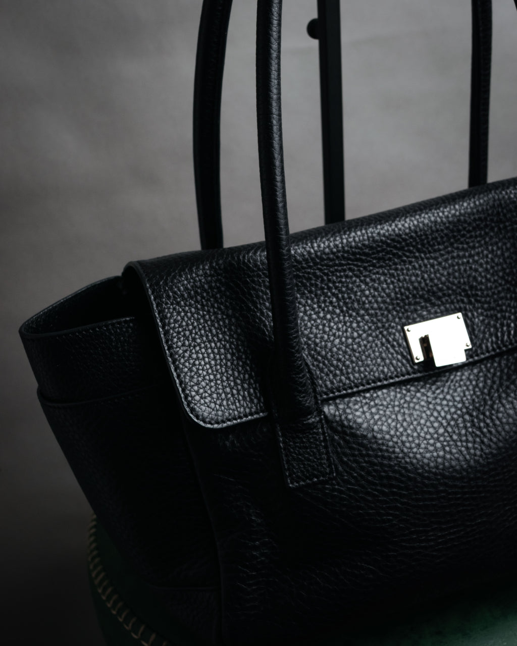 “TIFFANY & CO.” 2010’s Grained leather chain shoulder bag