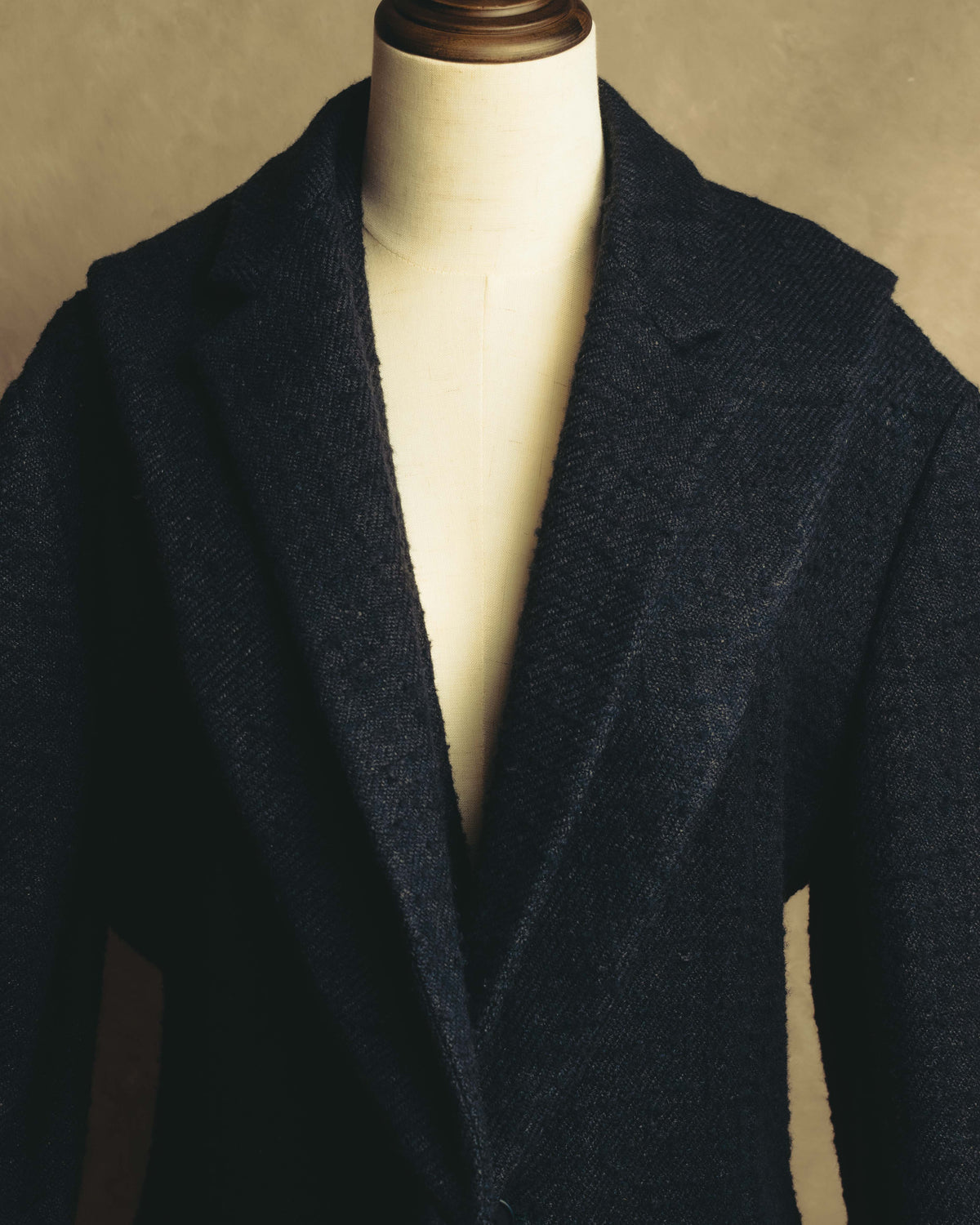 "BOTTEGA VENETA"  Late 90's-early 00's textured tailored short coat