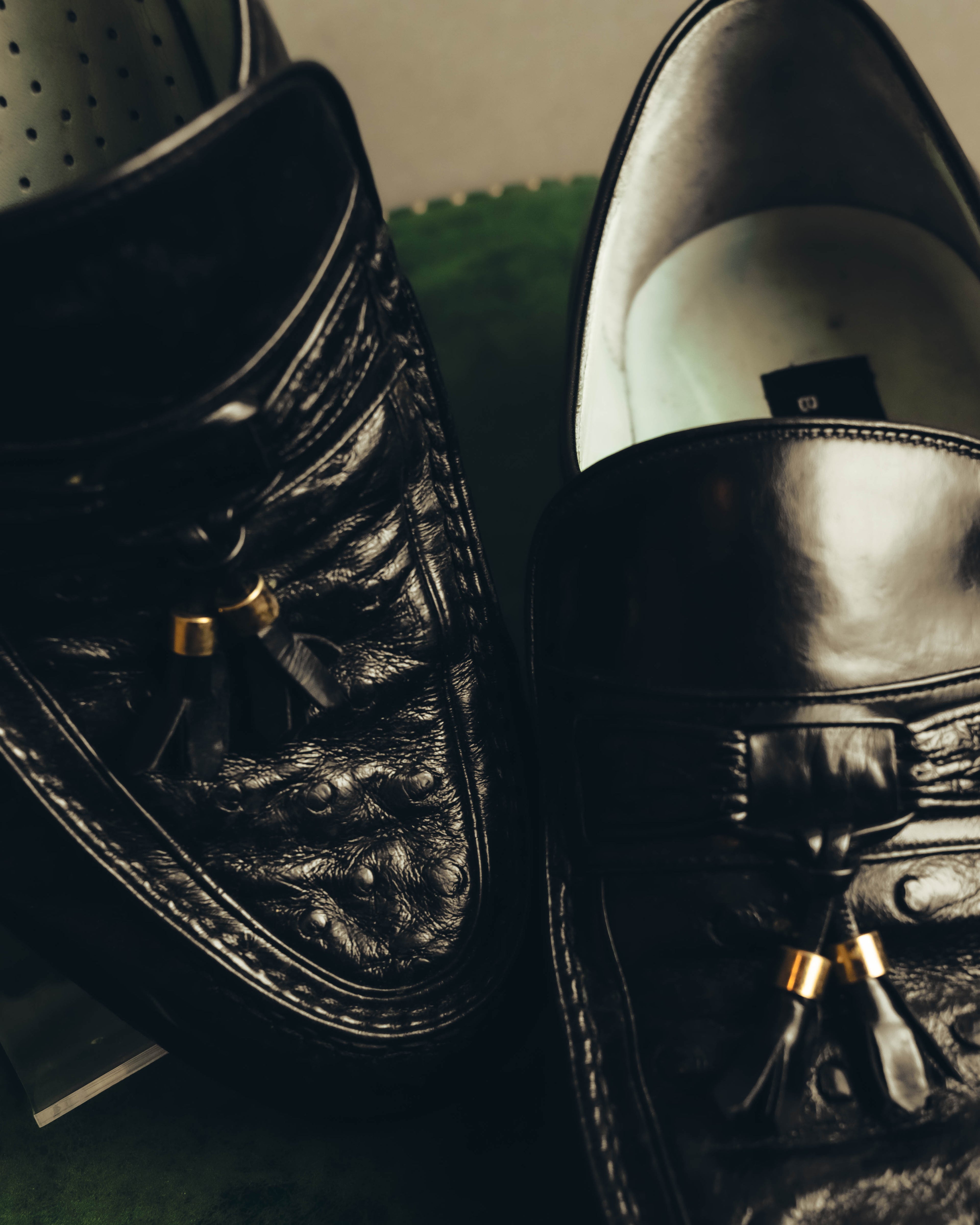 "BALENCIAGA" 80's-90's Textured leather tassel loafers