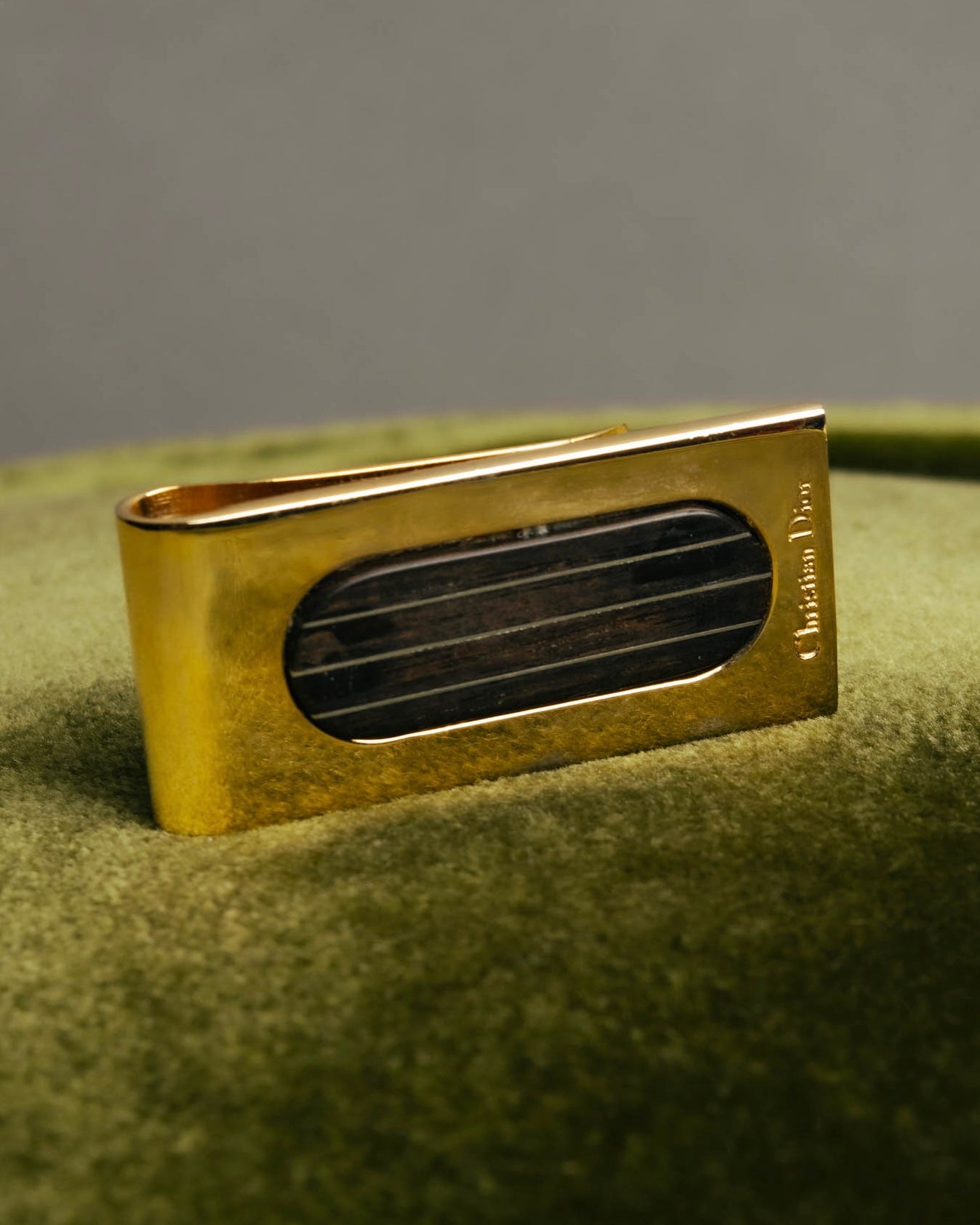 "Christian Dior" 70's-90's Gold tone striped inlay money clip