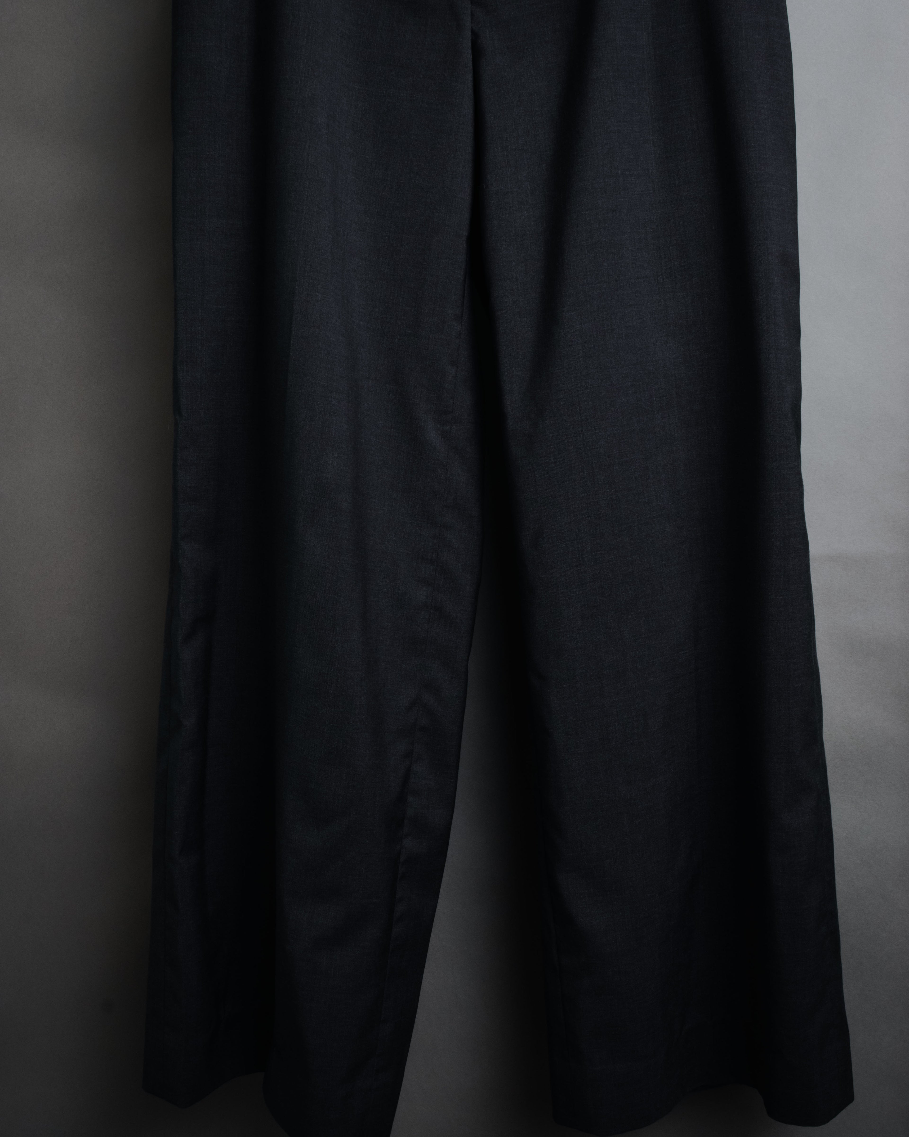 “PRADA” 2010’s Structured wide trousers