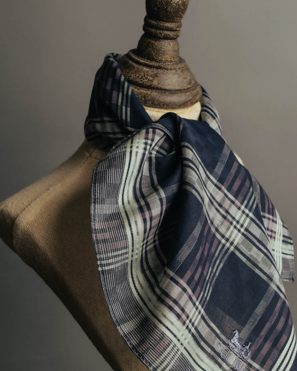 “CELINE” 90’s-00’s Plaid logo scarf