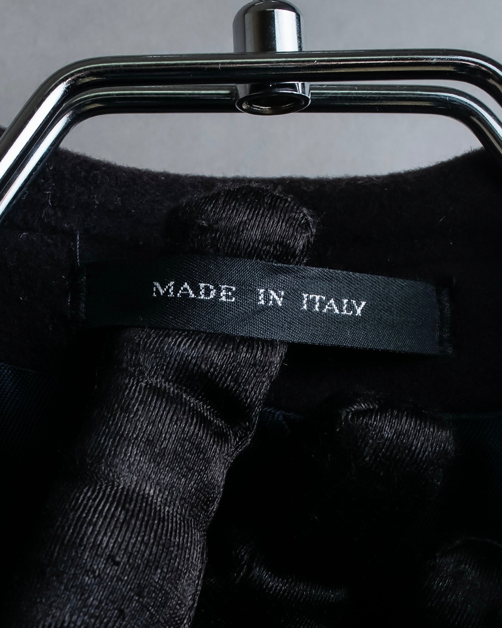 "EMPORIO ARMANI" Single-breasted oversized chester coat