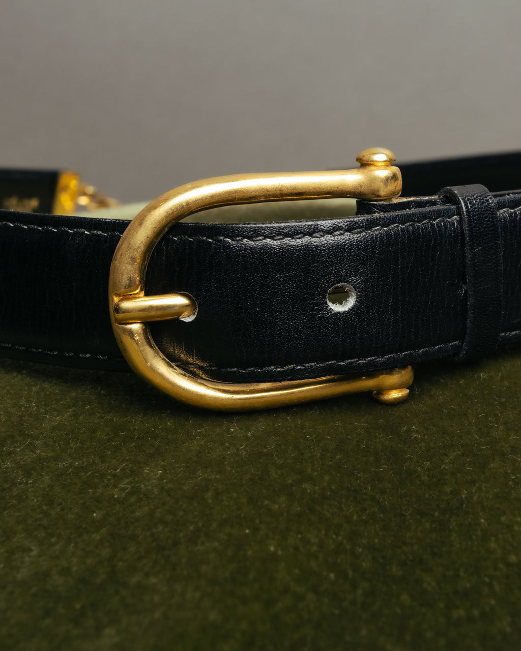 “CÉLINE” 70’s-80’s horsebit chain leather belt