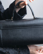 "BURBERRYS" Cylinder shaped leather one handle bag