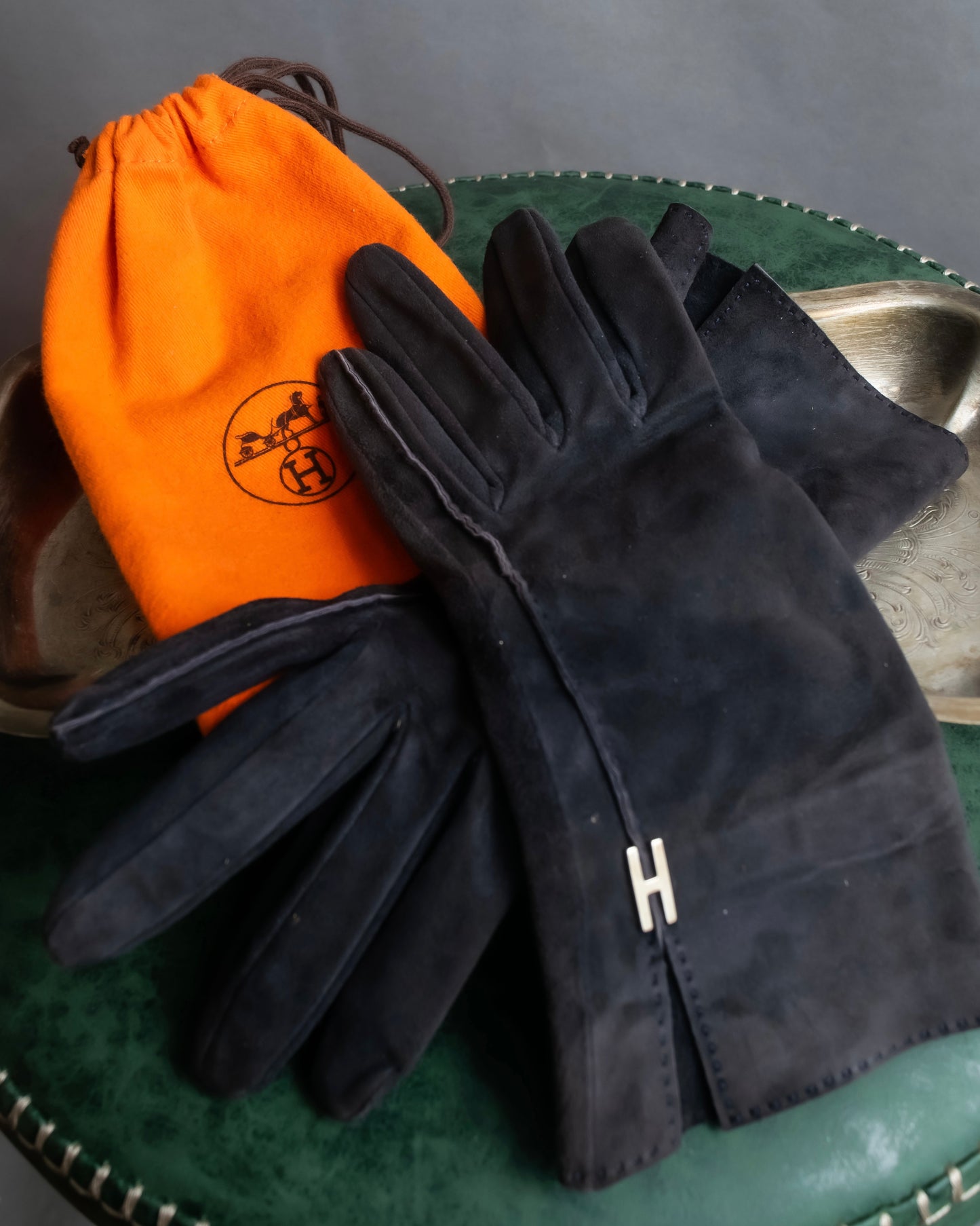 "HERMES" H motif design suede leather gloves