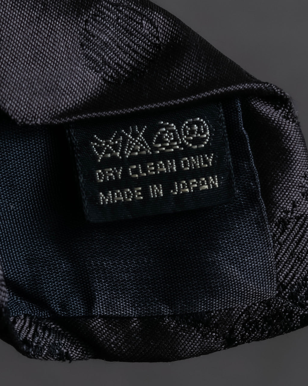 "JEAN PAUL GAULTIER HOMME" Geometric polka dot silk tie