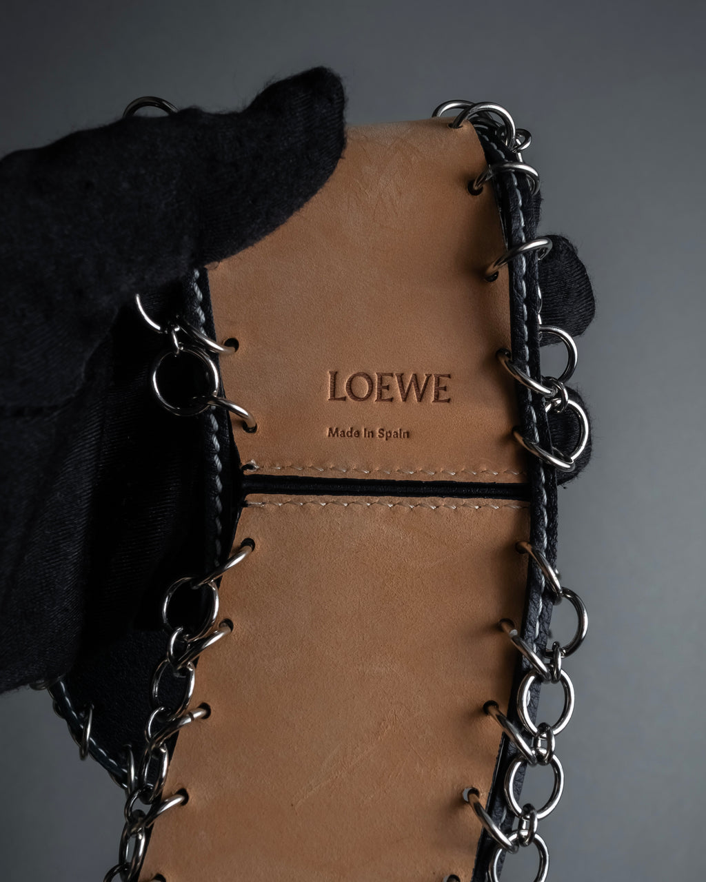 "LOEWE" Ring design leather corset necklace
