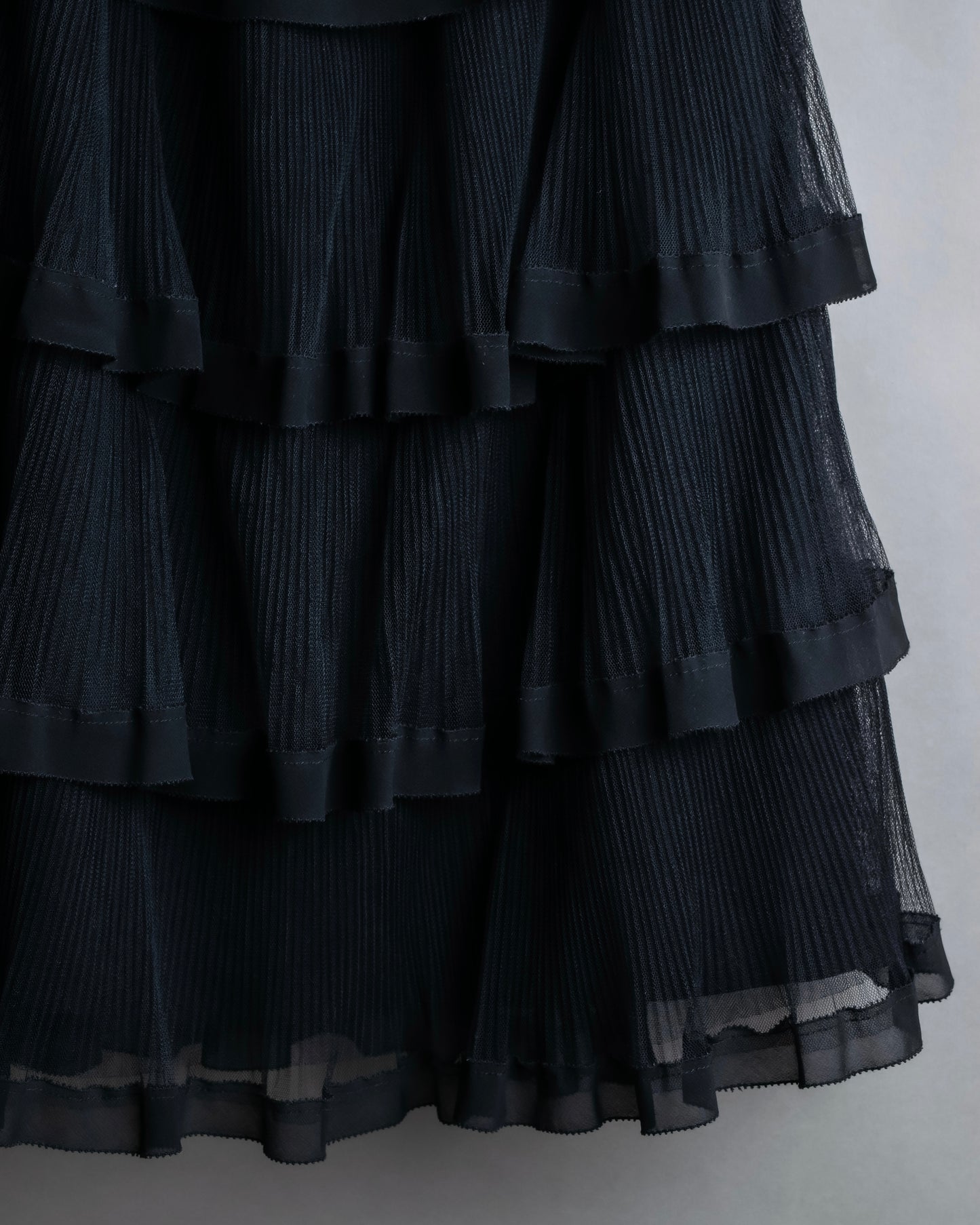 "RED VALENTINO" Layered frill design flare silhouette mid length skirt