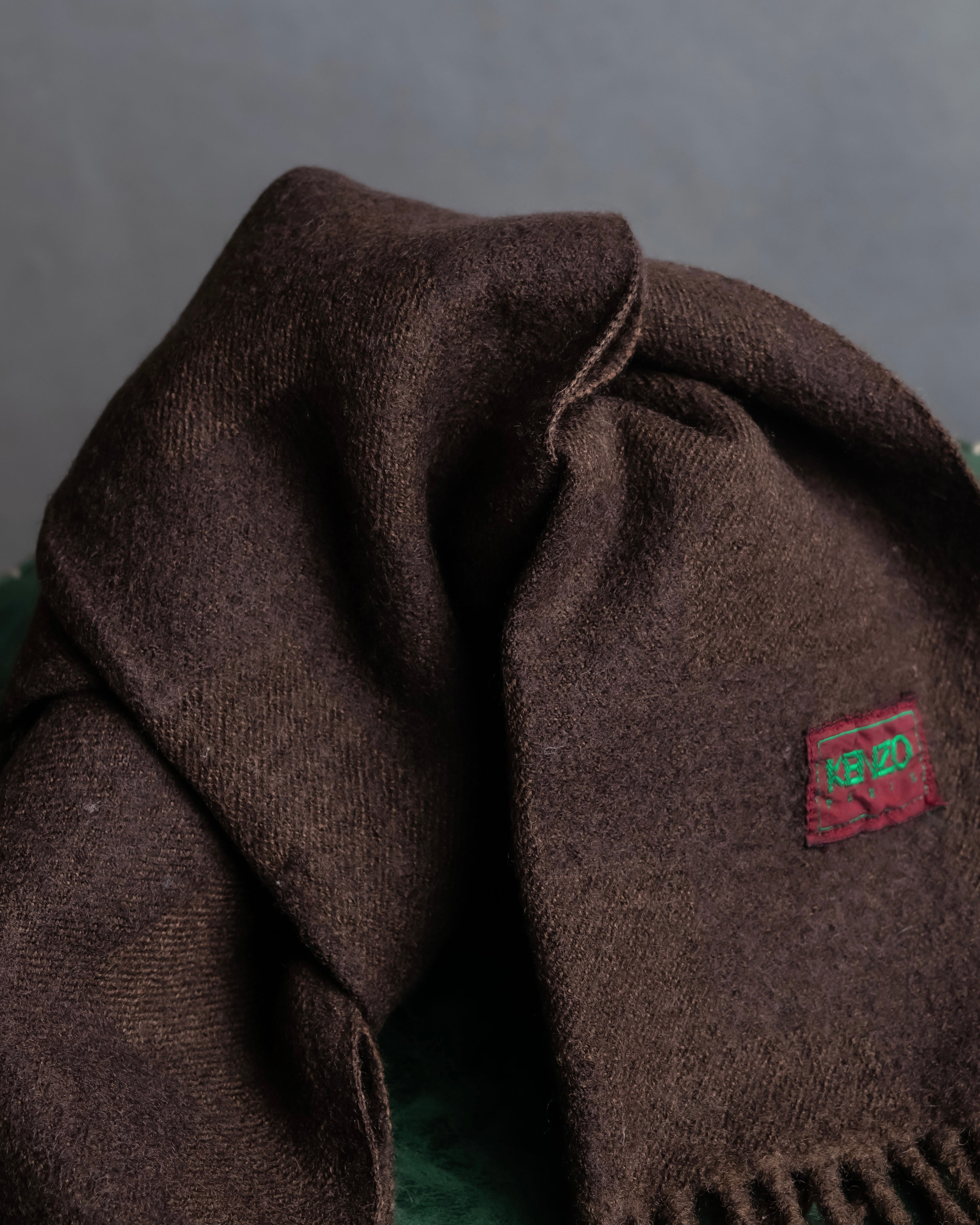 "KENZO" Chocolate brown color fringe muffler