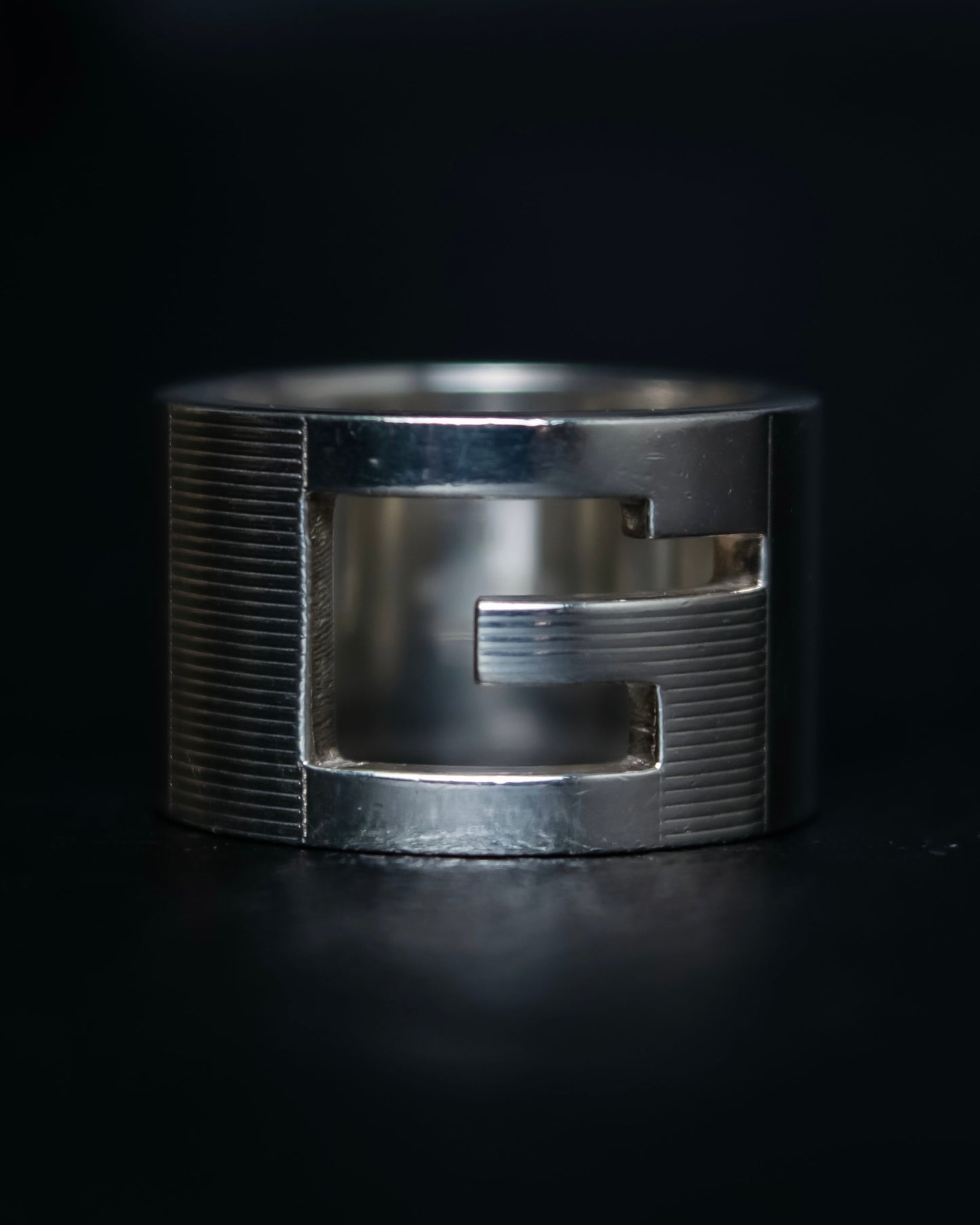 “GUCCI” G logo silver 925 ring