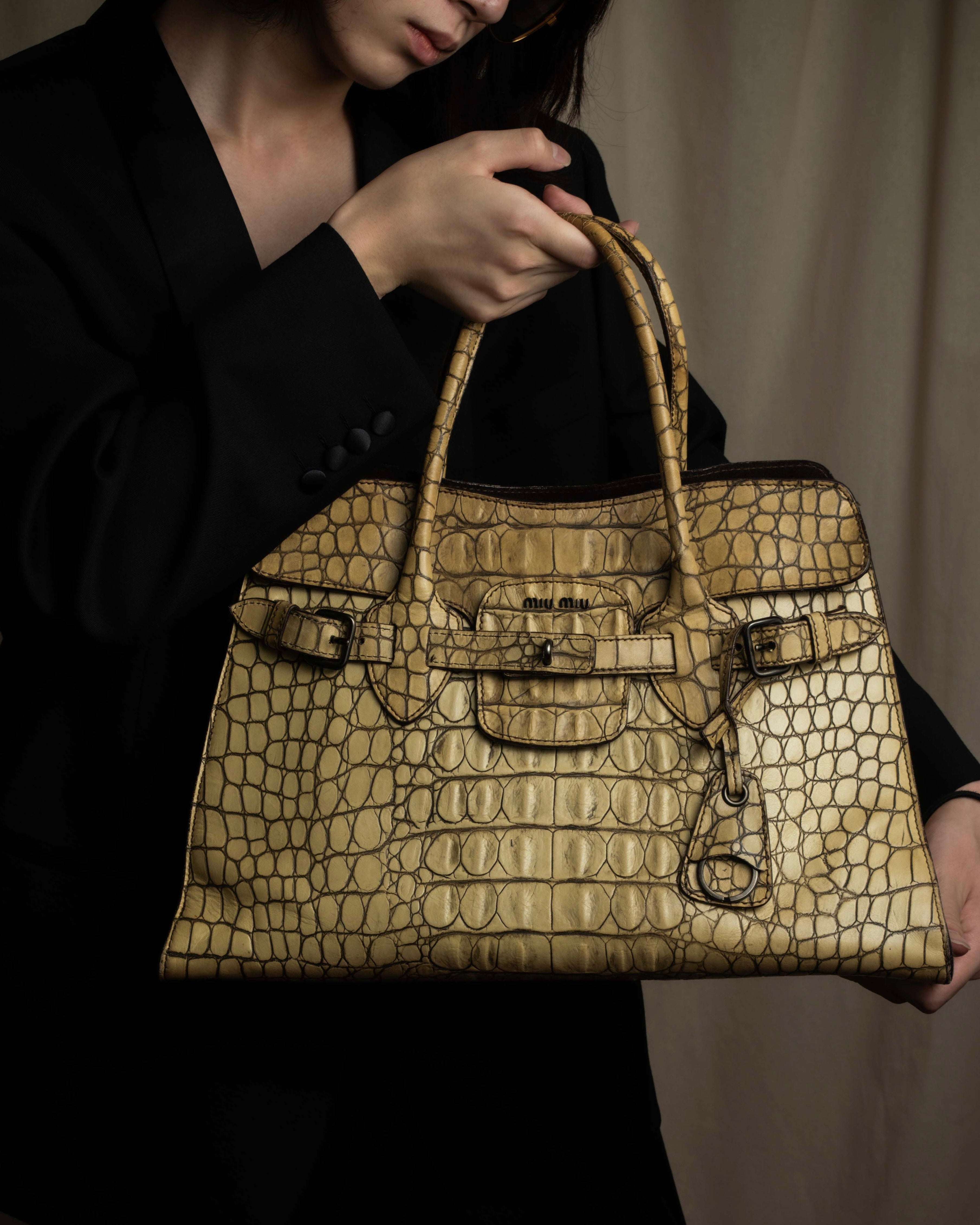 "MIU MIU" Belt strap design embossed leather hand bag