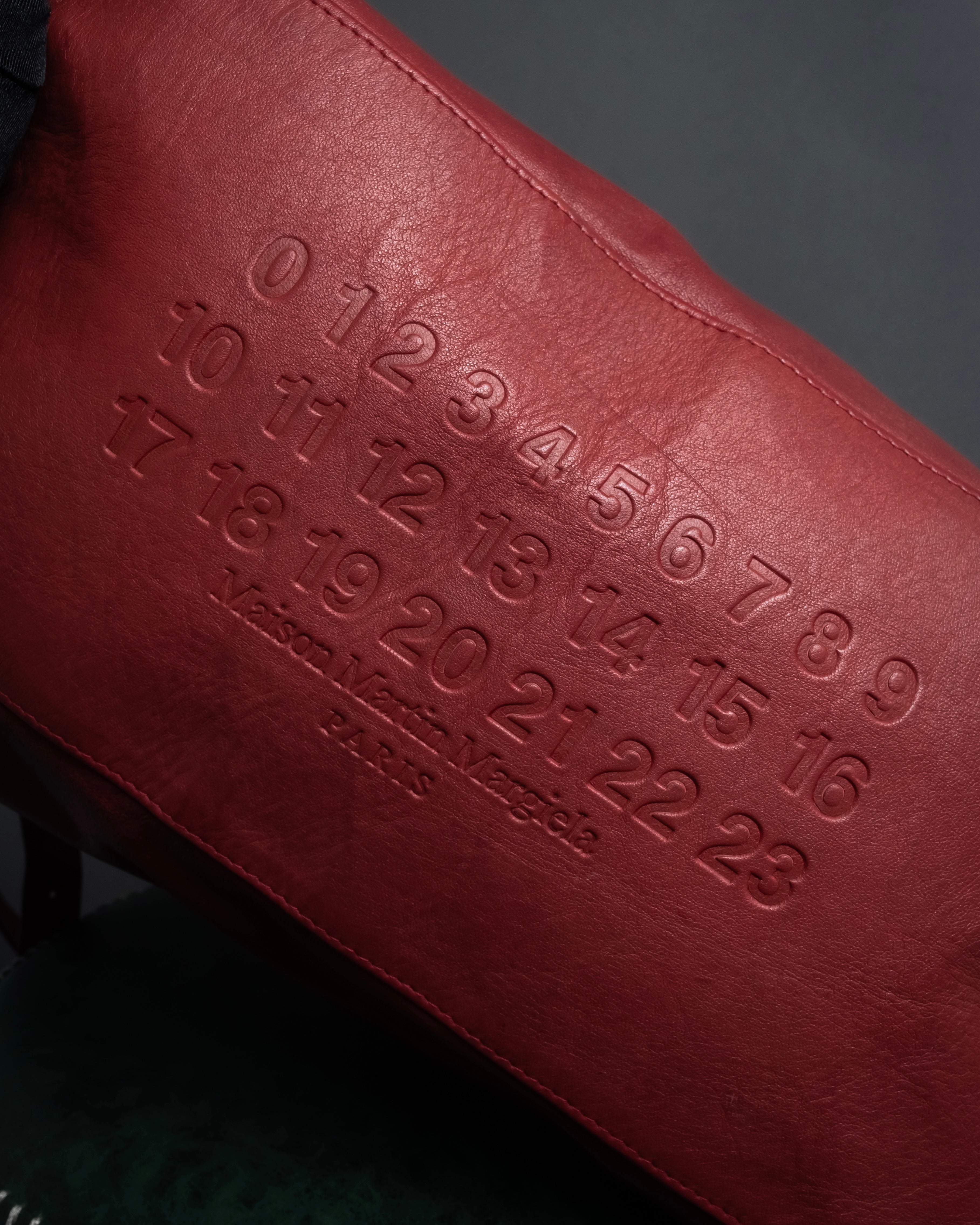 -SPECIAL- "Maison Martin Margiela"
 00'sLate period-13's Double strap design large shoulder bag