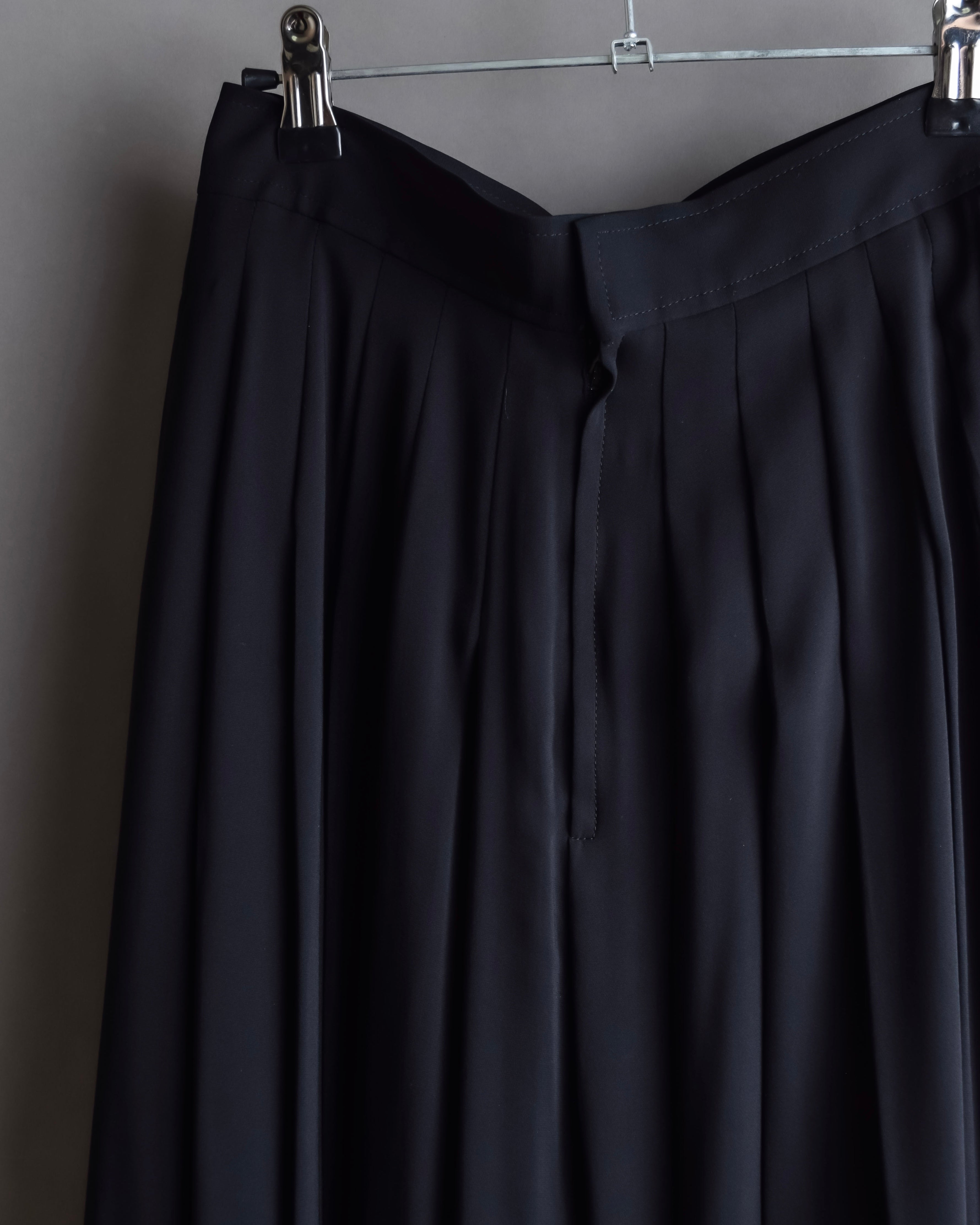 "Chloe" Fold-in pleats maxi length skirt