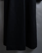 "Marc Jacobs" A soft flowing flared silhouette long coat
