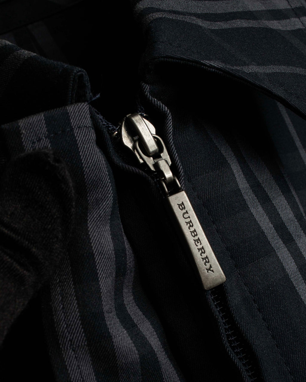 "BURBERRY" Combination leather design check pattern one-shoulder bag