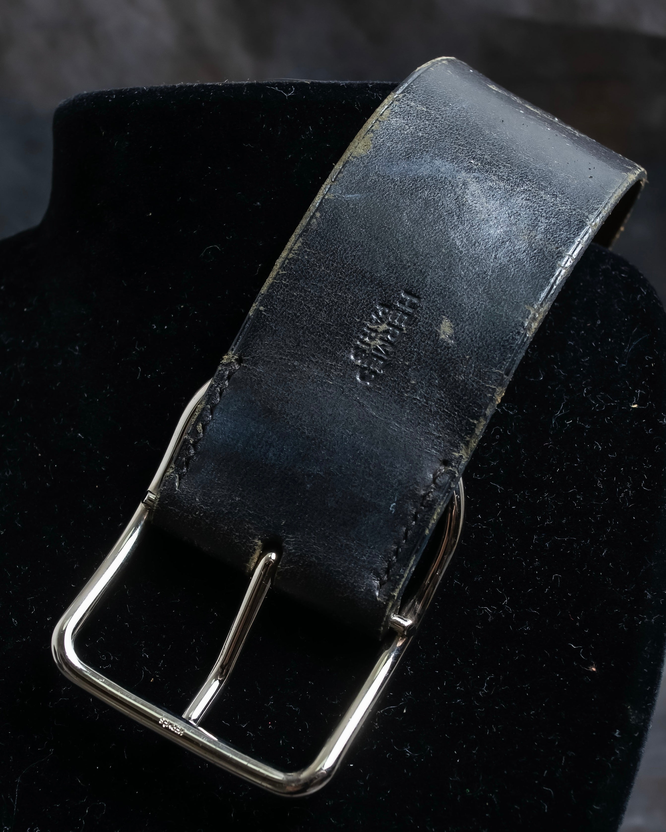 "HERMES" D ring buckle design leather bracelet