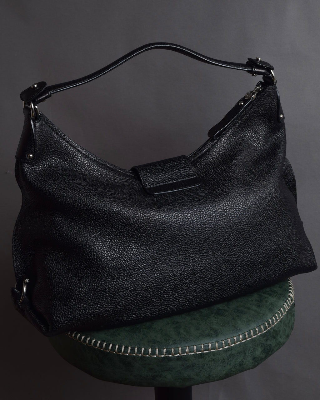 "Salvatore Ferragamo" Gancini motif design large leather shoulder bag