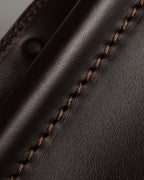 "Salvatore Ferragamo" Swivel crisp closure design leather one-handle bag