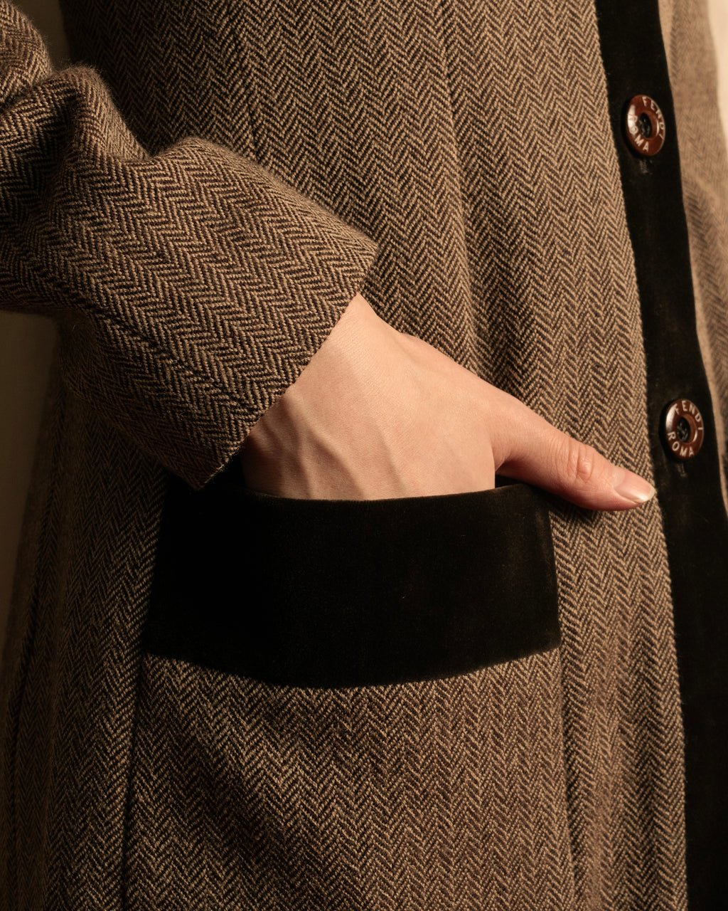 "FENDI" Velvet switching design herringbone set up