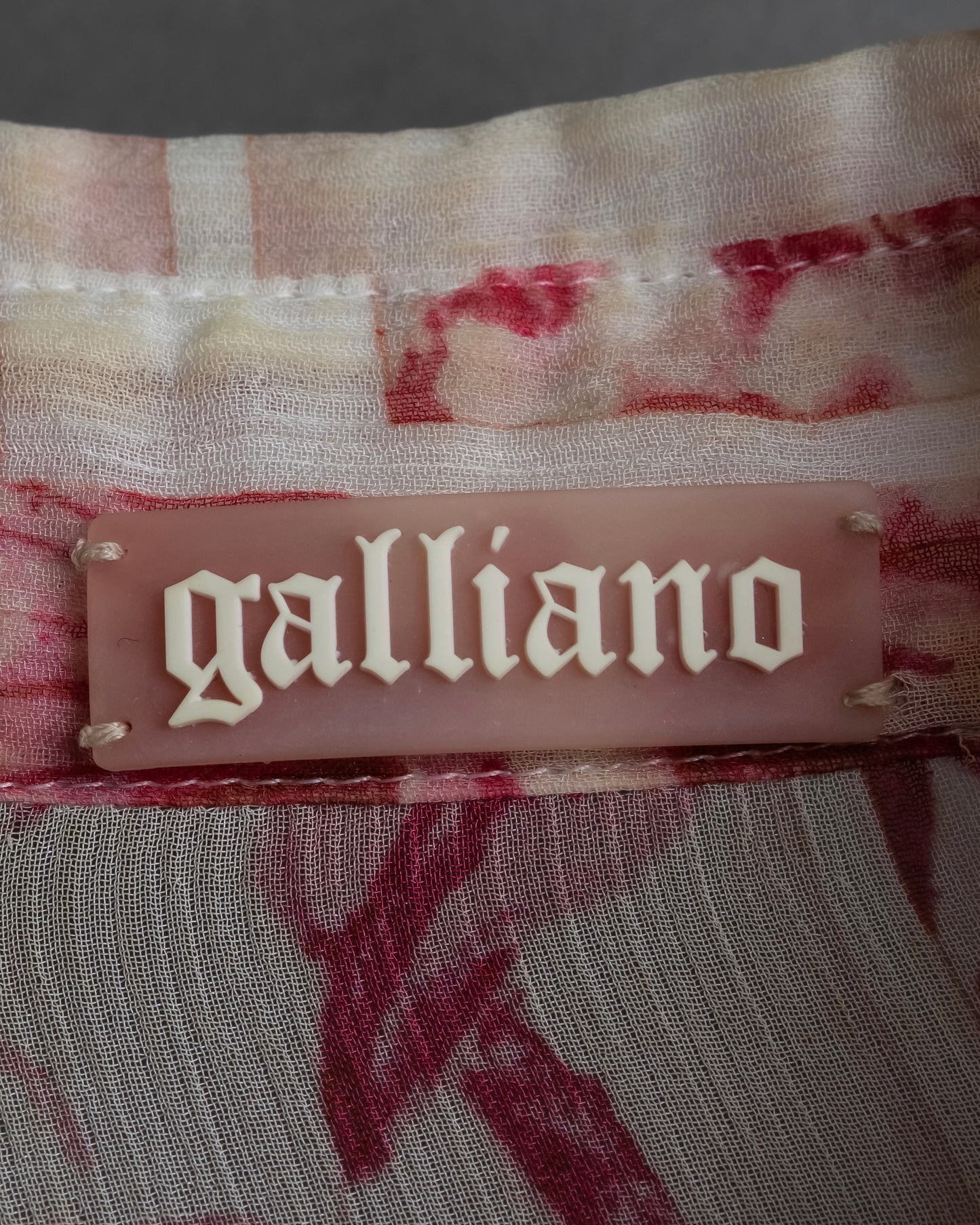 "John Galliano" 100% silk tropical floral regular collar shirt