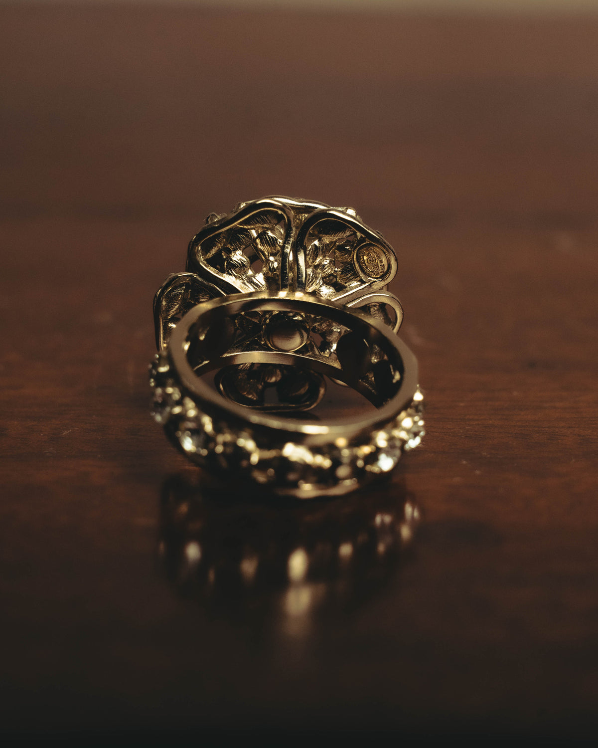 -SPDCIAL- “CHANEL” 99AW Repeated logo oval medallion ring