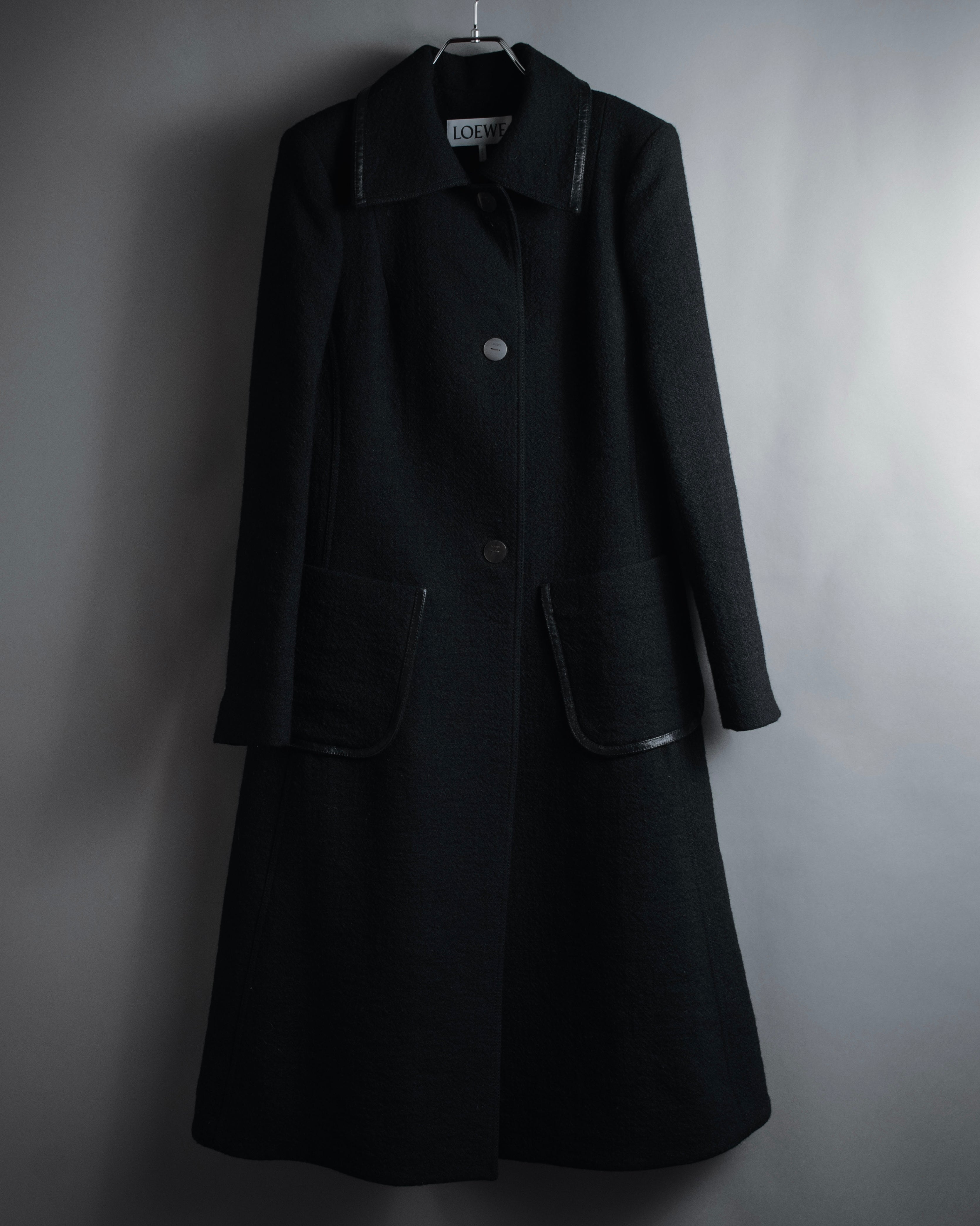 –SPECIALS– "LOEWE" 2017-2018 Minimal a-line calfskin piping coat