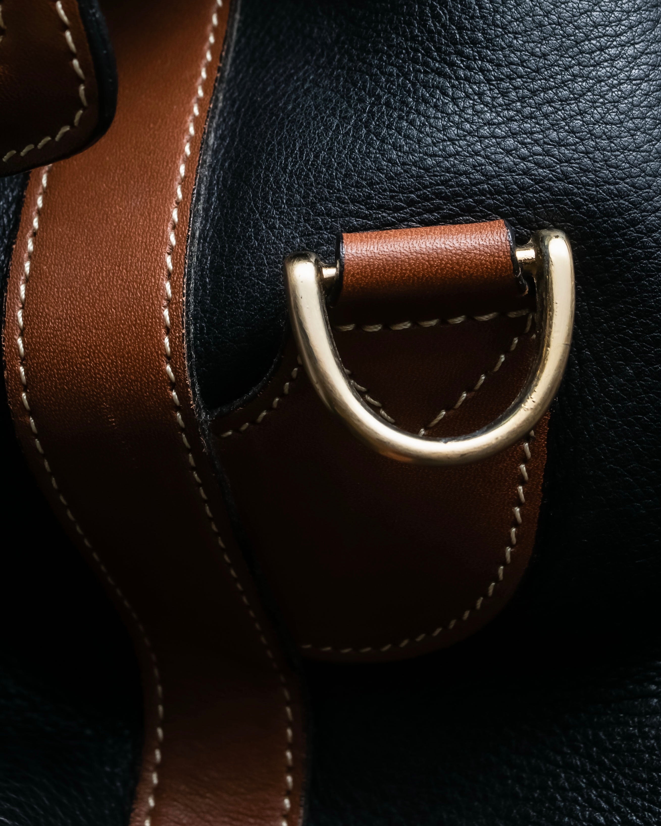 "BALENCIAGA" Leather piping one handle boston bag