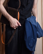 "MAISON MARGIELA" 17SS Asymmetric button line knit