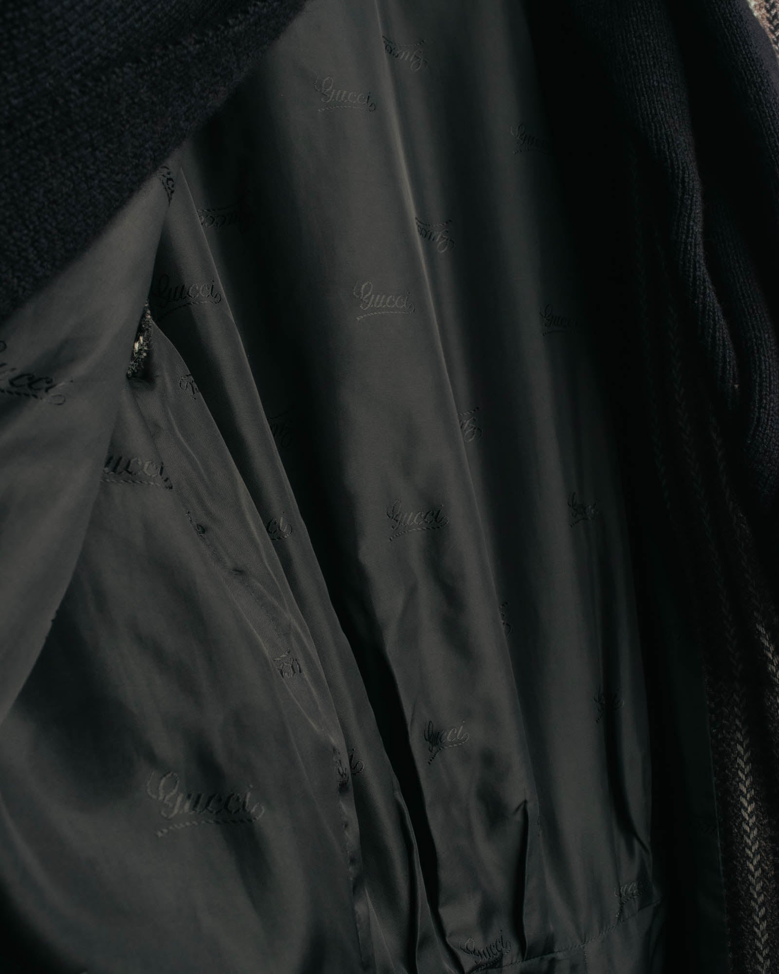 -SPECIAL- “GUCCI” 80’s-90’s Textured striped shawl collar long coat
