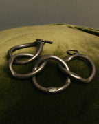 -SPECIAL- “Jean Paul Gaultier” 90’s-00’s sculptural gunmetal loop bracelet