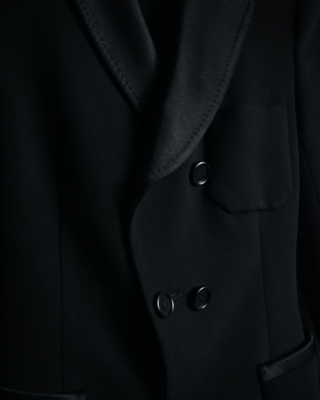 –SPECIAL– “BALENCIAGA” 2006-2012 Sculpted smoking jacket