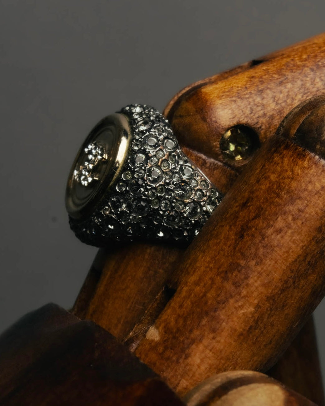 –SPECIAL– "CHANEL" 2021SS  Sparkling rhinestone cc ring