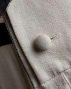 Camisa de seda con bordado en forma de logotipo "Alexandar McQueen" sin cuello