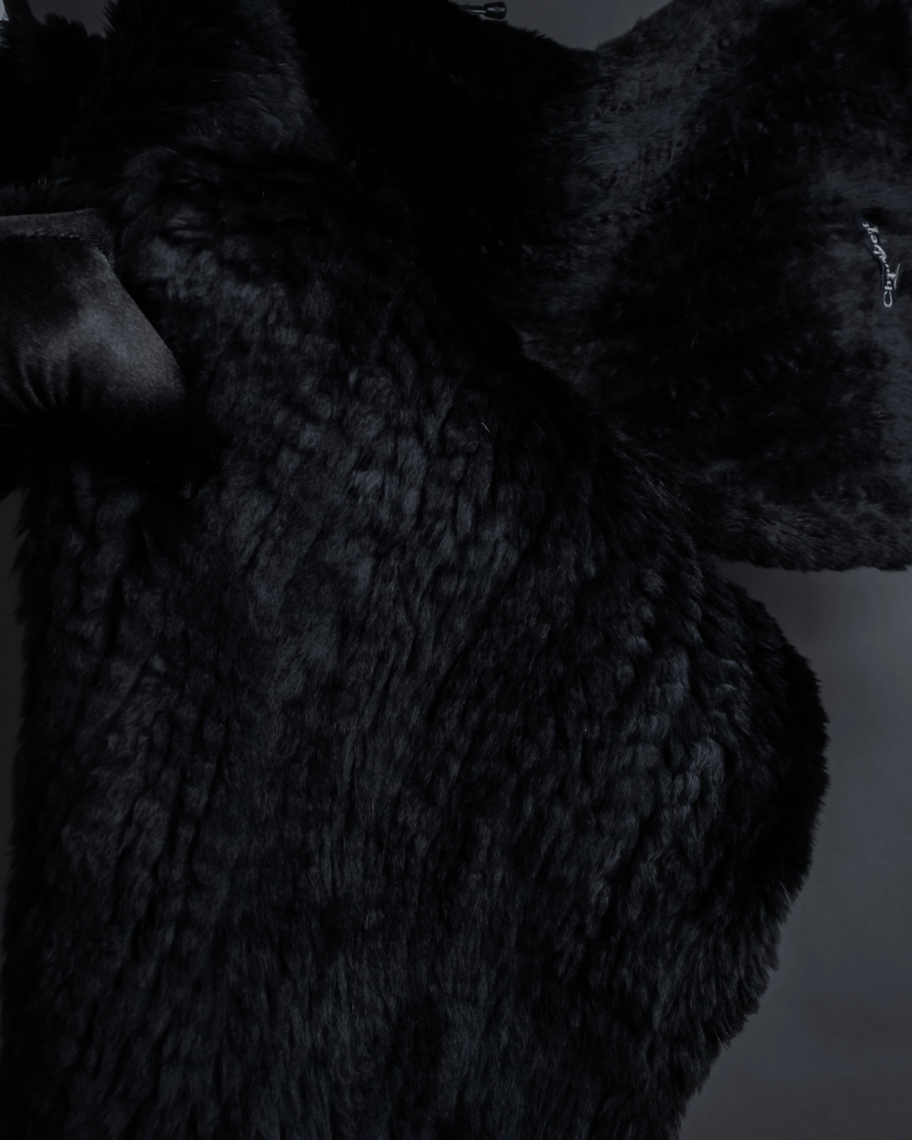 "CHOMBERT" Thick fringe design fur-like long muffler