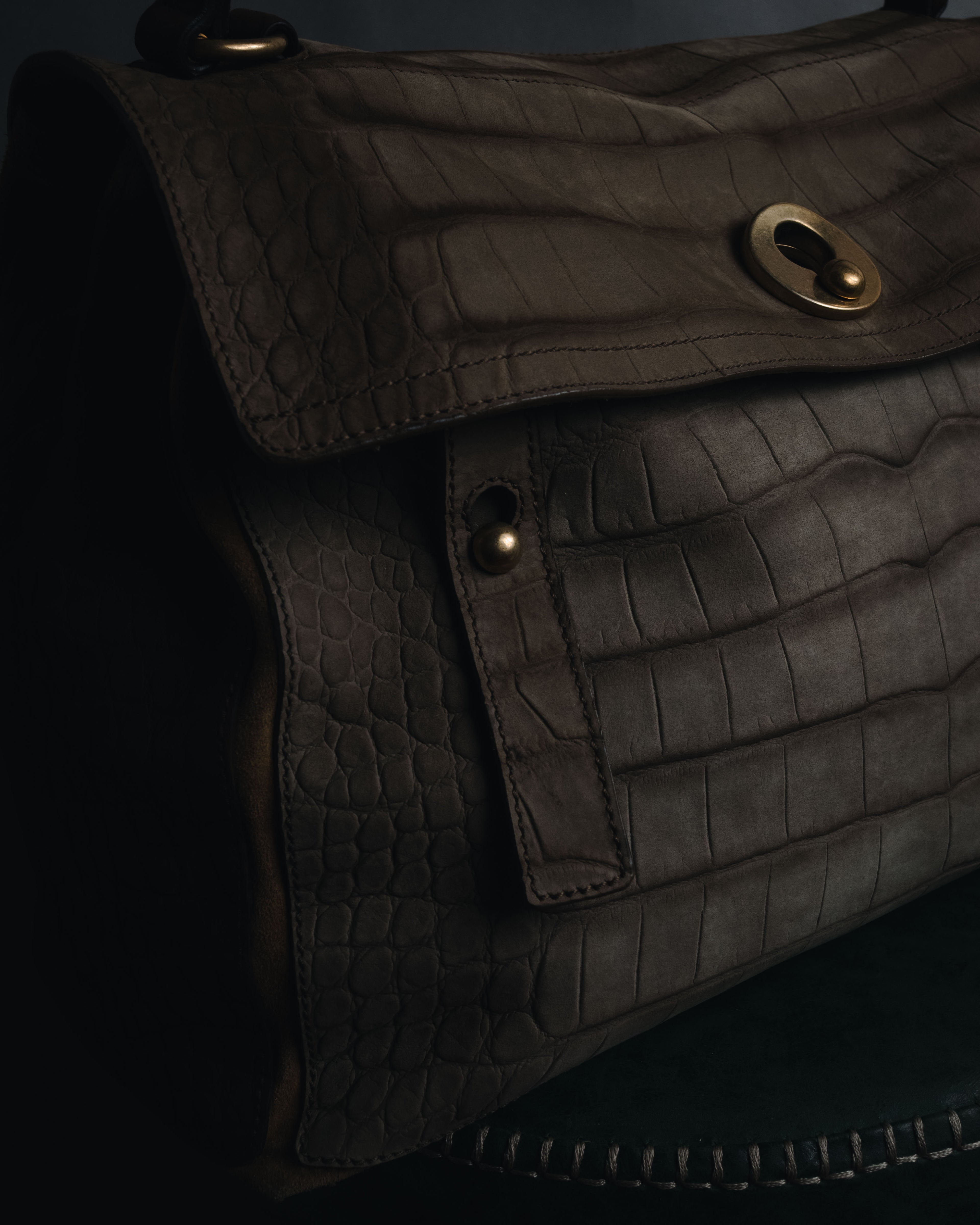 –SPECIAL– "YVES SAINT LAURENT"
2008-2012 Croc embossed suede muse two bag