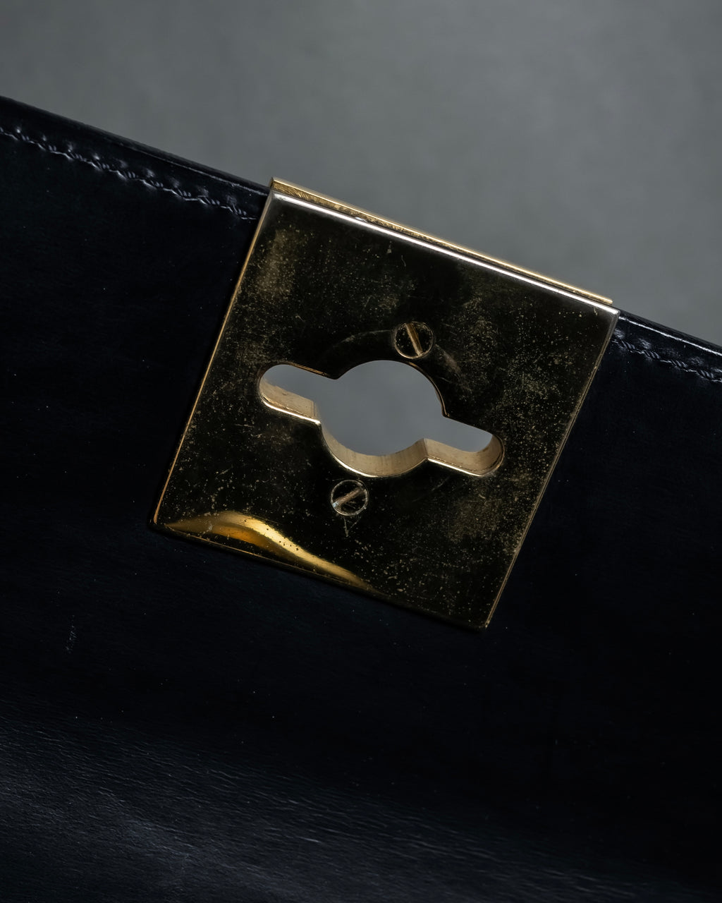 "CELINE" 80's-90's Square silhouette gold parts design leather hand bag