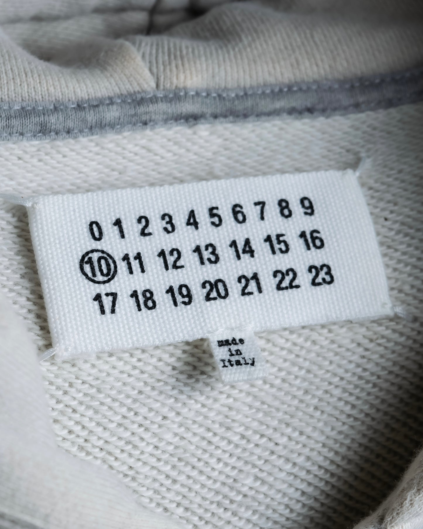 "MAISON MARGIELA" Drawstring design zip hoodie