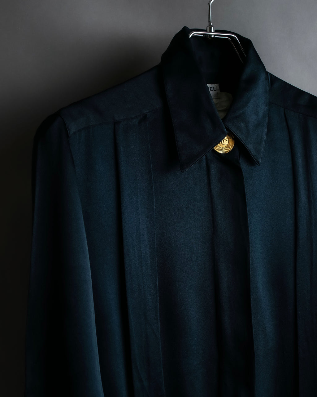 "CHANEL" Coco mark button design black glossy shirt