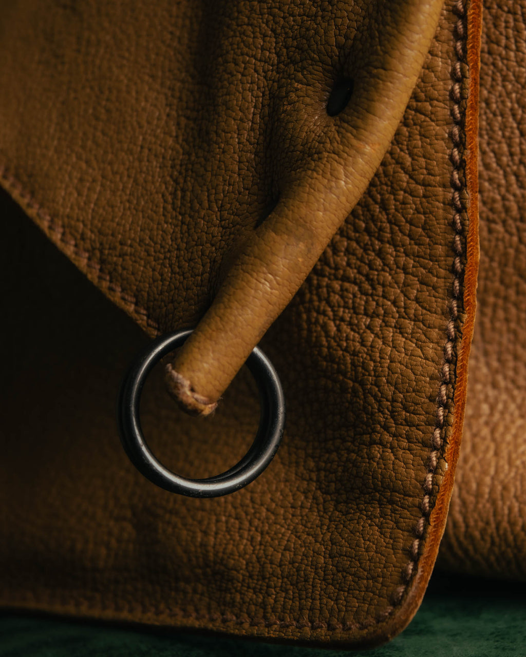 "BOTTEGA VENETA" 00's-10's Grained leather messenger bag
