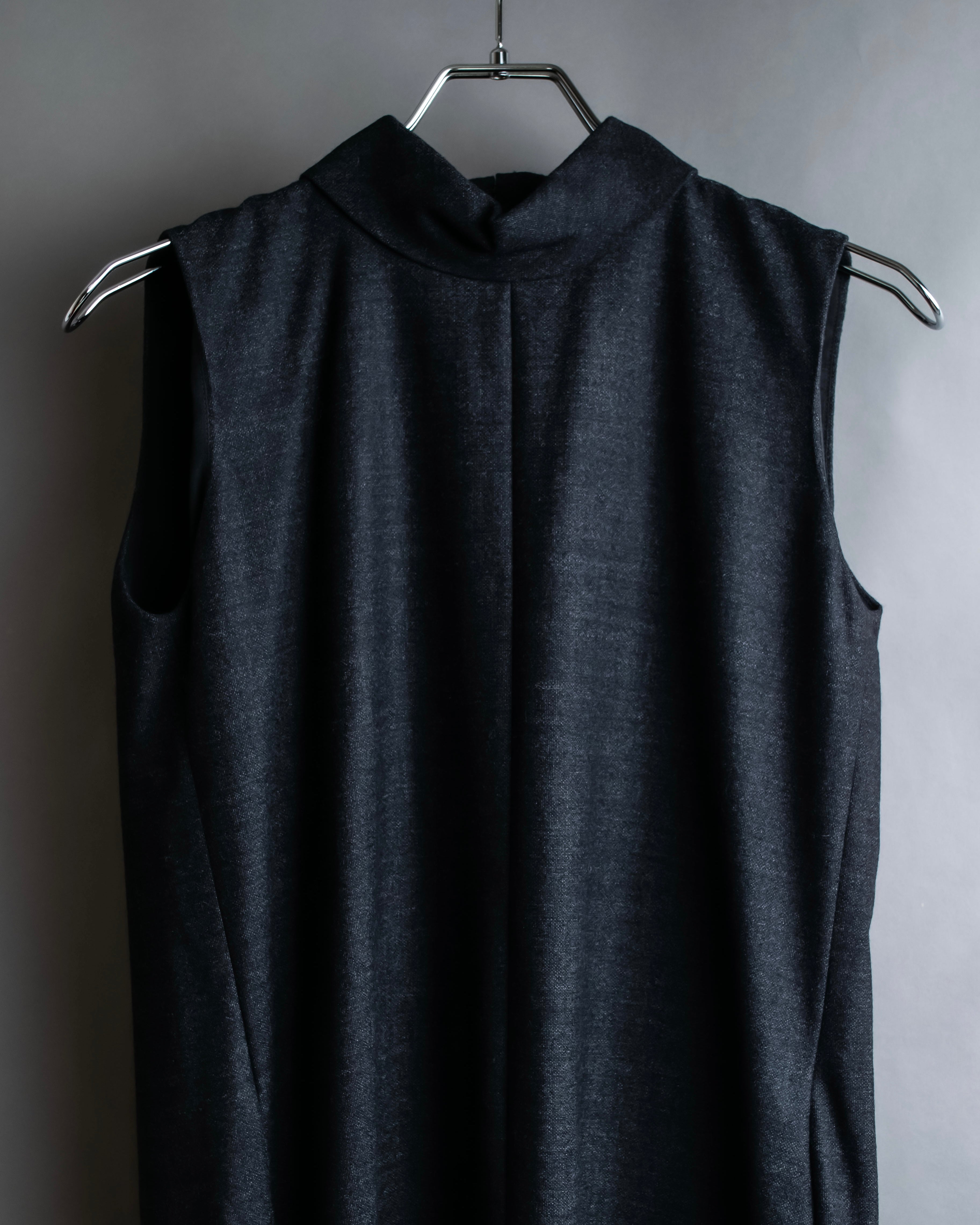 "MAISON MARGIELA" 16AW Deep tuck design sleeveless dress