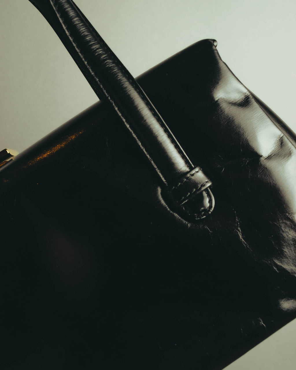 "GUCCI" 90's Structured leather top handle handbag