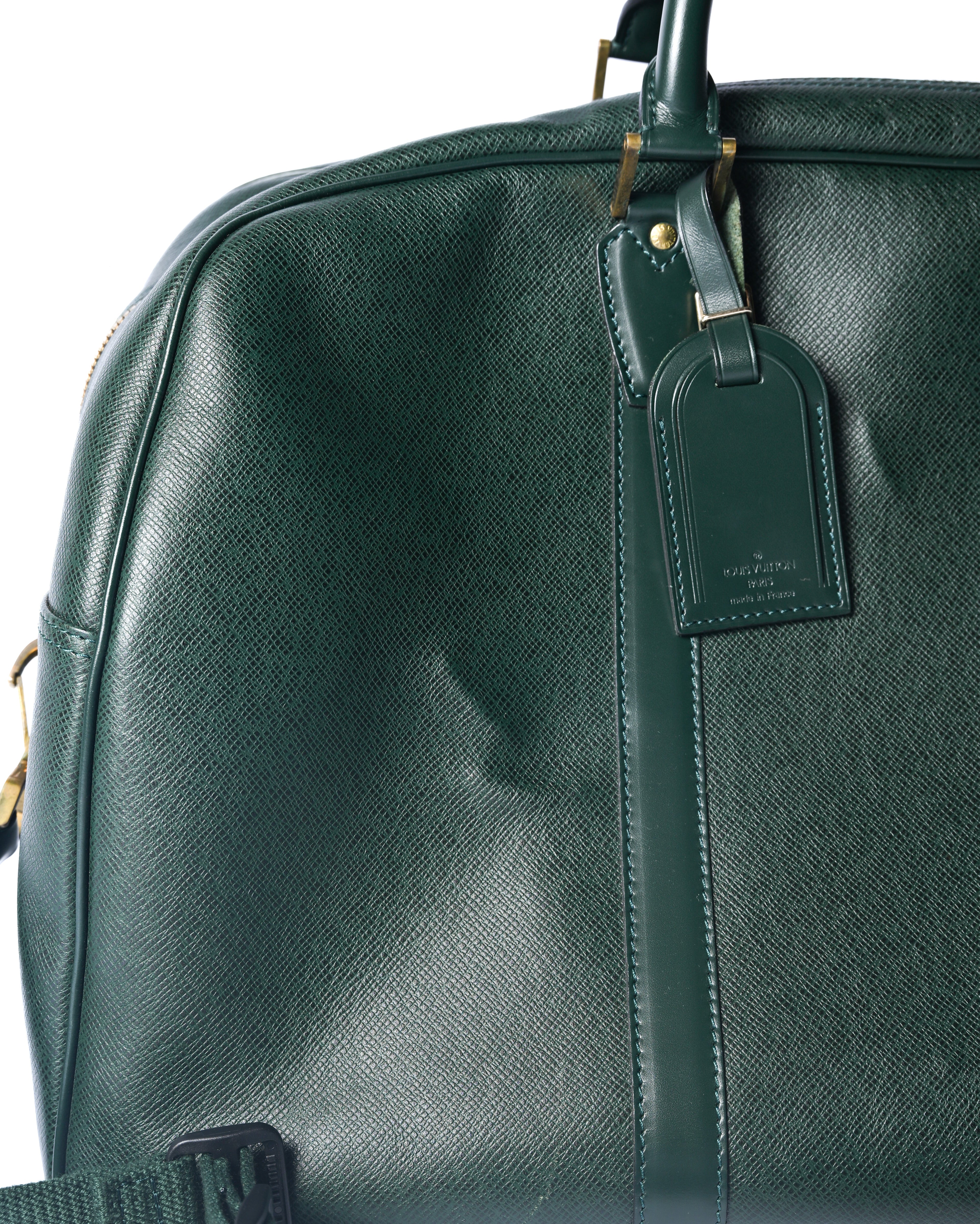 LOUIS VUITTON/ “Taiga Kendall GM” 2 Way Big Boston Bag Green