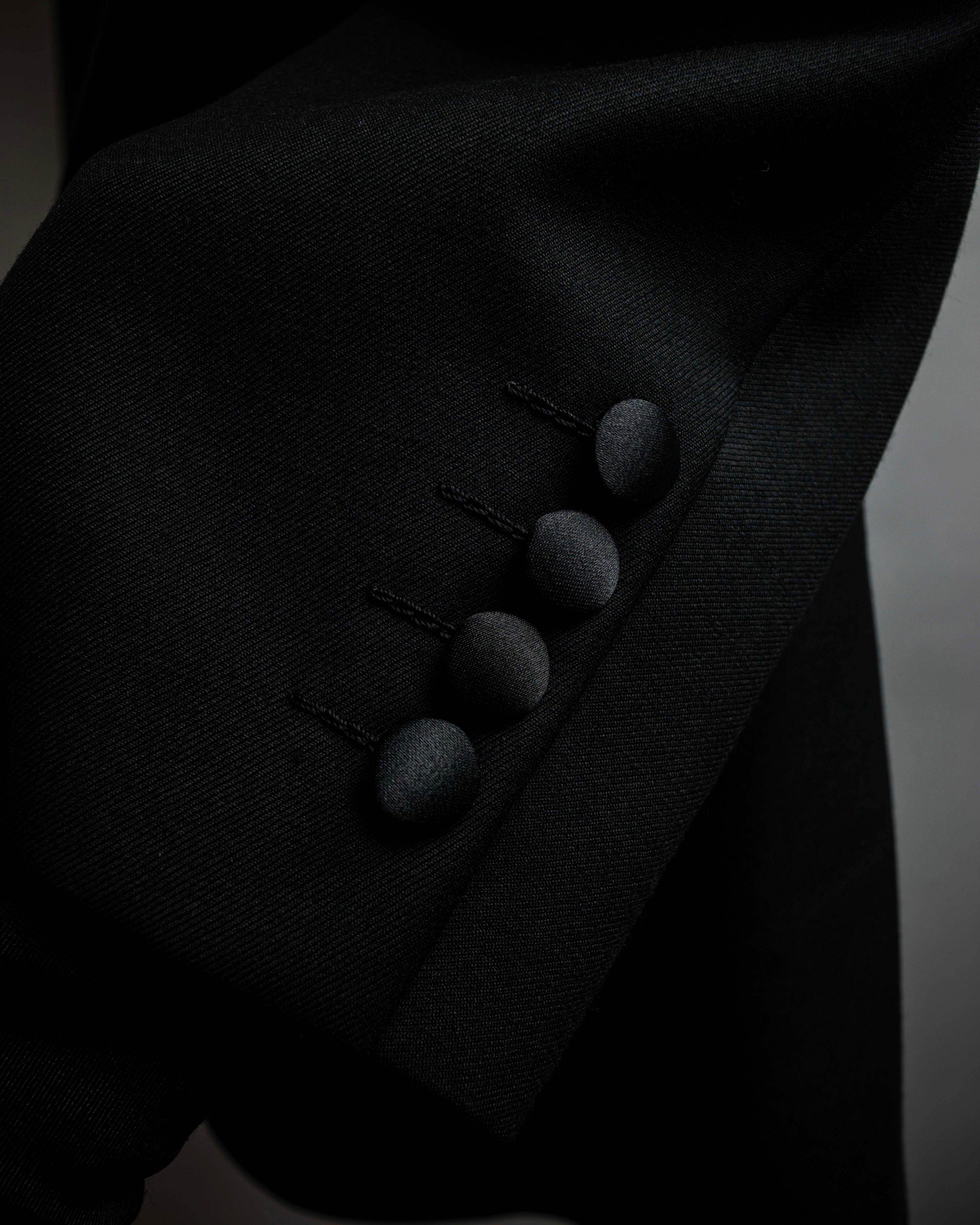 "CHRISTIAN DIOR MONSIEUR" Classical tailored Zegna base satin tuxedo set up